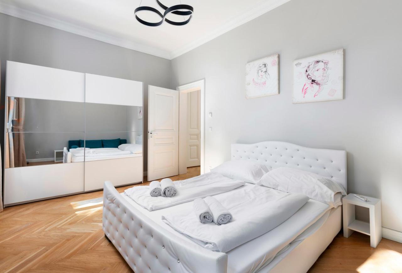 Imperial Apartments Schoenbrunn - Contactless Check-In Відень Екстер'єр фото