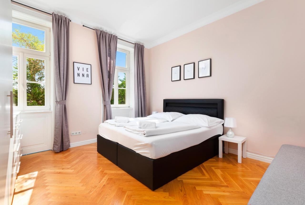 Imperial Apartments Schoenbrunn - Contactless Check-In Відень Екстер'єр фото