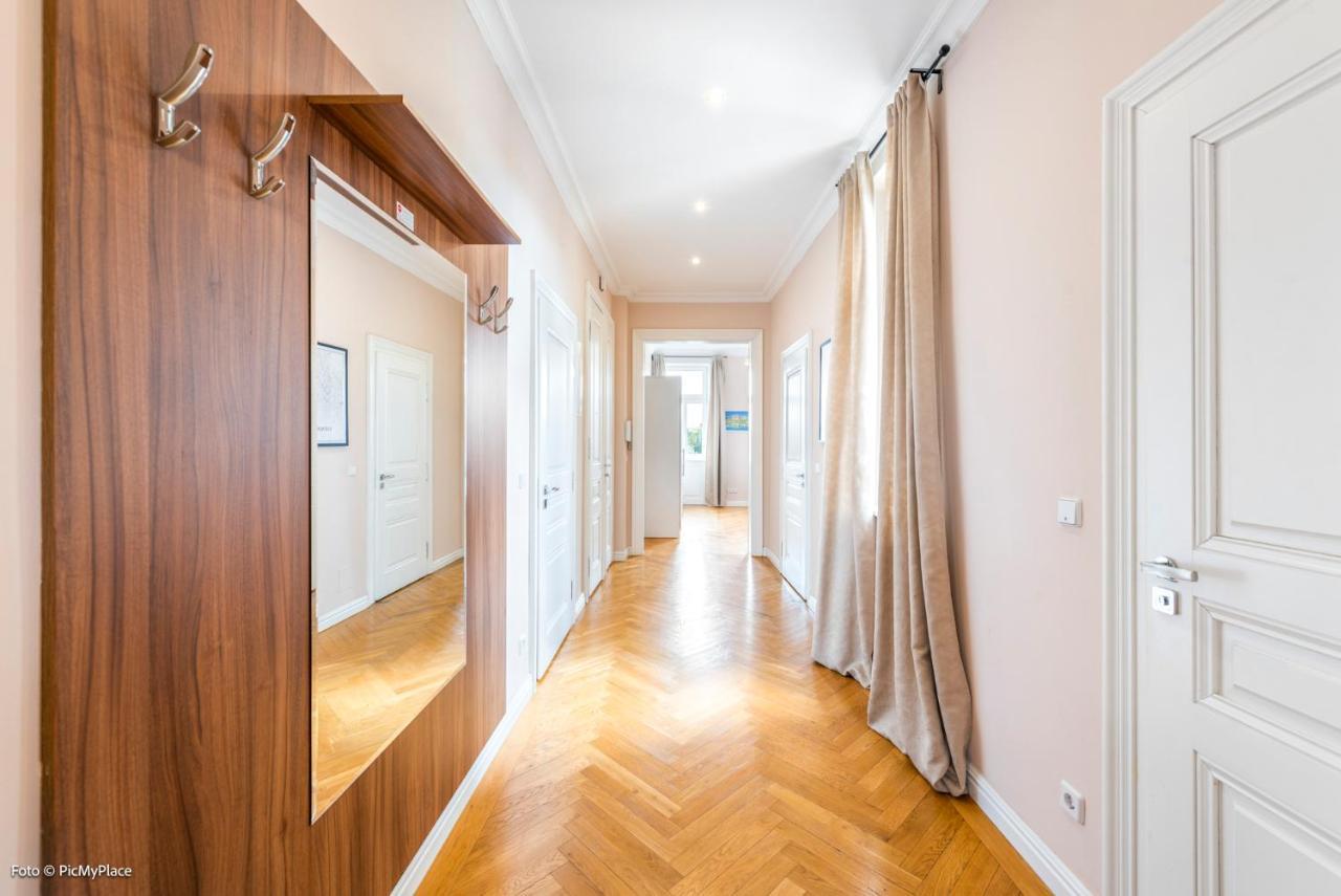 Imperial Apartments Schoenbrunn - Contactless Check-In Відень Екстер'єр фото